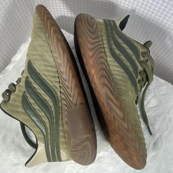 Adidas Sobakov 'Raw Khaki Cargo' in a suede upper with a rubber outsole Size 10 - Picture 5 of 9